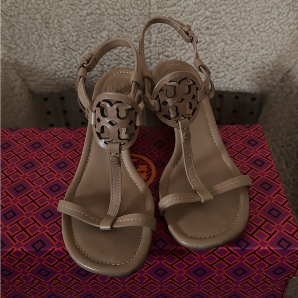 Tory Burch Miller Wedge Sandals 6.5 - Picture 1 of 6